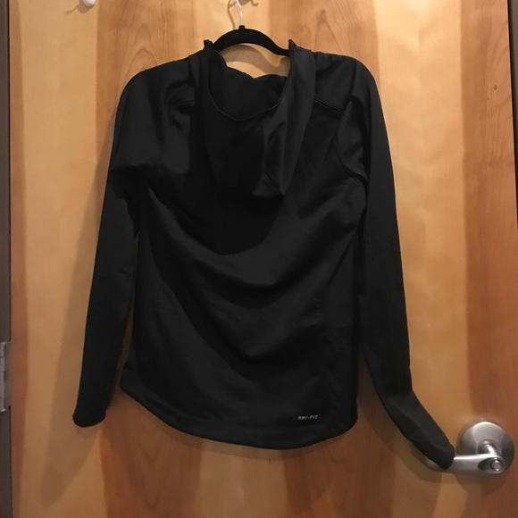 Nike 1/2 zip running top - Picture 3 of 3